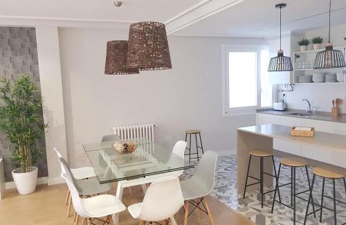 Ourense Apartment | QUATRE CASAS