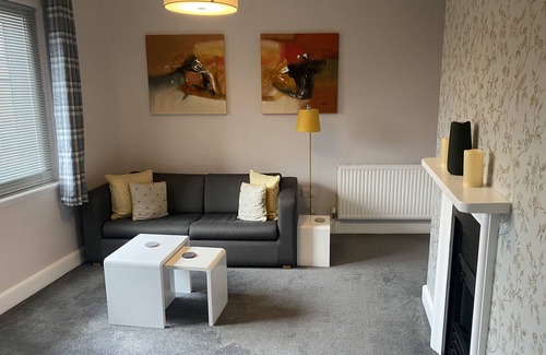 Salisbury House | Qudos
