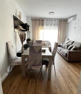 Zaidin Apartment | Que vistas