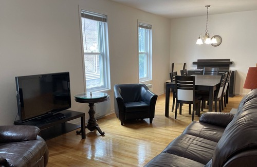 Montcalm House | Quebec City Downtown 2BR 2.5BA 1350sf with 4 free parkings
