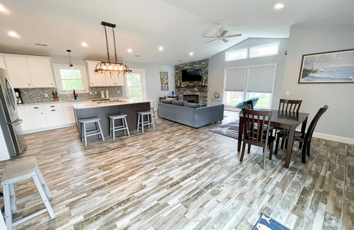 Ocracoke House | Queen Anne's Retreat: Dog friendly. Queen Anne's Retreat is outfitted with your