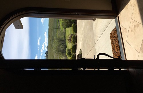 Yakima House | Queen bed with full bath in our home. Beautiful views of the Yakima valley.