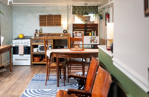 Staunton Apartment | Queen City Hideaway - walk downtown, newly reno, classic, and cozy with views!
