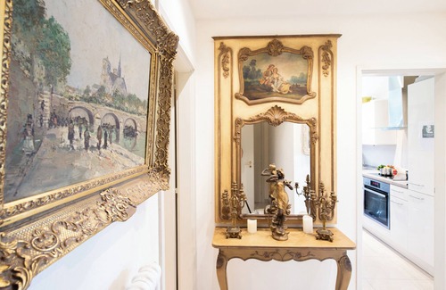 Ponte Tresa Apartment | Queen Lake View, Ponte Tresa, Switzerland
