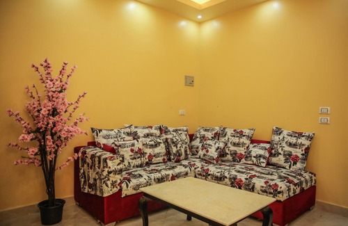 Giza House | Queen Pyramids View Inn