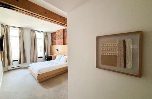Downtown St. John's House | Queen Room at The Franklin Hotel on Water Street