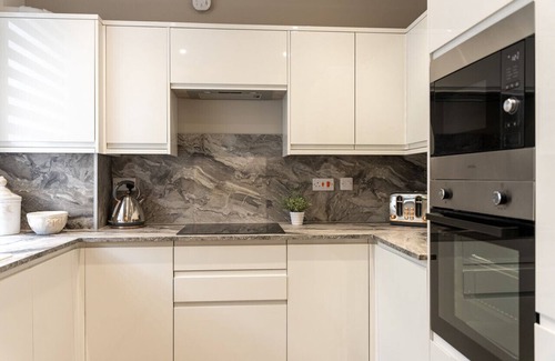 Nelson House | Queen`s Cottage Barrowford