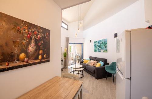 Eilat Apartment | Queen's Palace at Royal park Eilat -Amazing Pool