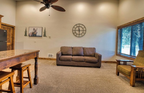 Island Park Cabin | Queen Suite at Ponds Lodge Cabin 31 Unit 4