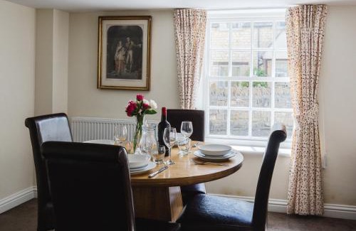 Winchcombe House | Queens