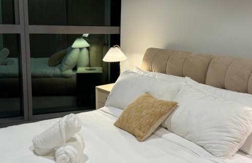 Brisbane Central Business District Apartment | Queens Home - New on Casino