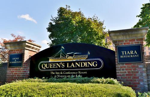Historic Old Town Hotel | Queens Landing