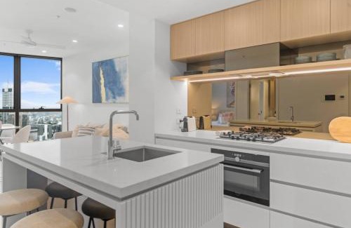 Brisbane Central Business District Apartment | Queens Wharf Brisbane Luxe Residences