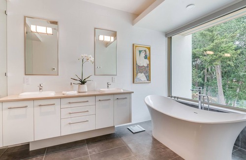 Queenswood House | Queenswood Skyperch w/Suite
