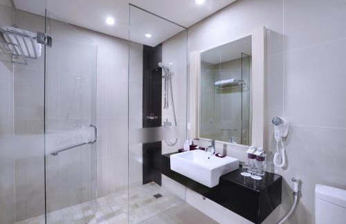 Mahendradatta Hotel | Quest San Denpasar by ASTON