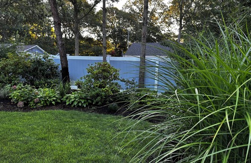 South Yarmouth Cottage | QUESTOVER…Steps to Nantucket Sound Beaches. Lower level 2 bed 1 bath sleeps 6