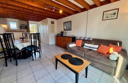 Quiberon Villa | Quiberon - Cozy 3-Room House with Pool, Close to Beach and Shops