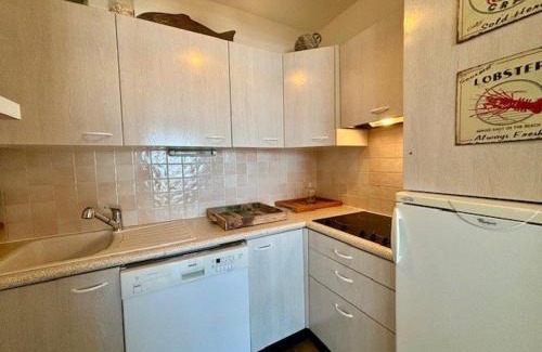 Quiberon Apartment | Quiberon - Studio rénové 33m² avec Balcon, Parking et Animaux acceptés - FR-1-478-121