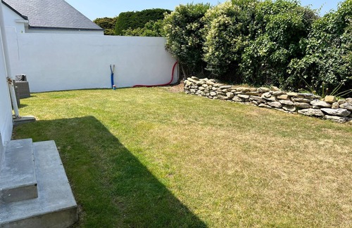 Quiberon House | Quiberonnaise house in town center, walking distance to beach.