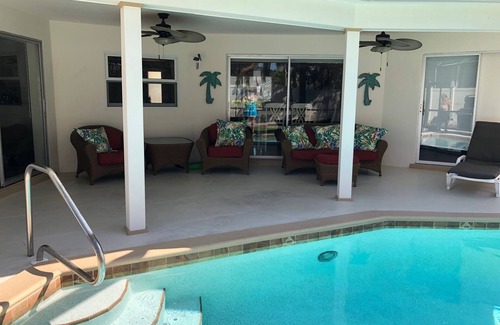 Marco Island House | Quick Walk To Beach, Restaurants, Shops, Movies. Updated, Spacious. Private Pool