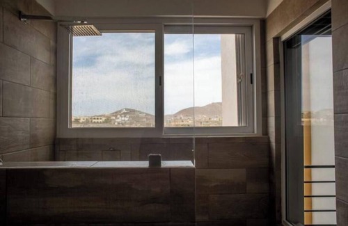 Todos Santos House | Quick walk to Cerritos Beach, private Hot tub, pool, gym, ocean & mountain VIEWS