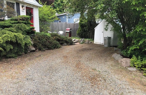 Bar Harbor House | Quiet 1 BR Bar Harbor Home, sleeps 2-4, walk to downtown