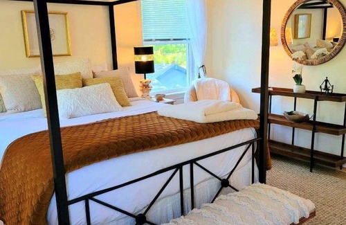 Bar Harbor House | Quiet 1 BR Bar Harbor Home, sleeps 2-4, walk to downtown