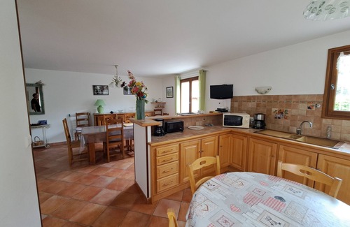 Montbrun-les-Bains House | QUIET 2-BEDROOM VILLA