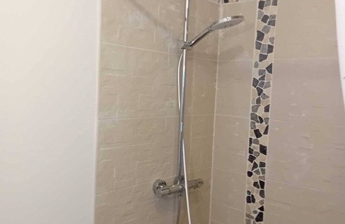 Lannion House | Quiet 2-bedroom house near Perros-Guirec