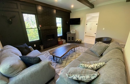 Plain City House | Quiet 2 bedroom newly remodeled house in Plain City