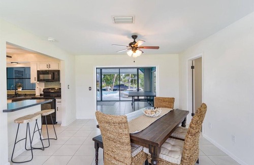 Cape Coral House | Quiet 2+ bedroom with sleep in Florida room, pool, spa and Gulf Access!