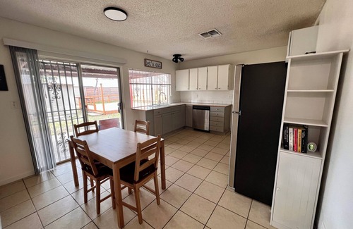 Wetmore House | Quiet 3/2 home near Randolph AFB & Medical Center