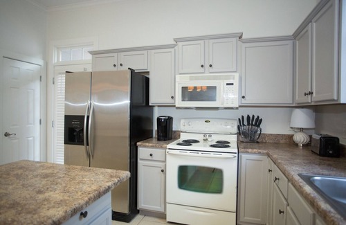 Bessemer House | Quiet 3BR 2 Bath 1-level home, Fast Internet, Comfortable