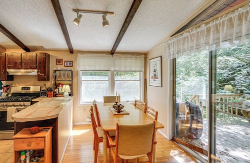 Berlin House | Quiet All-Season Creekside Escape in Upstate!