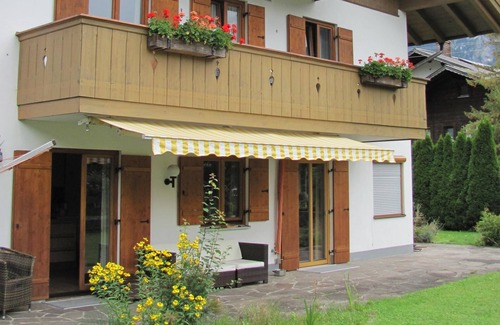 Untergrainau Apartment | Quiet and centrally located in Grainau, 4-star level, w-lan, wallbox