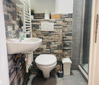 Sint-Jans-Molenbeek Apartment | Quiet and Colorfull Flat in the Center City of Brussels