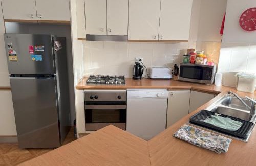 Erskineville Apartment | Quiet and convenient