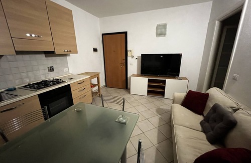 Careggi Rifredi Apartment | Quiet and cosy 2+1 flat, few minutes from train station, tramway, bus-stop
