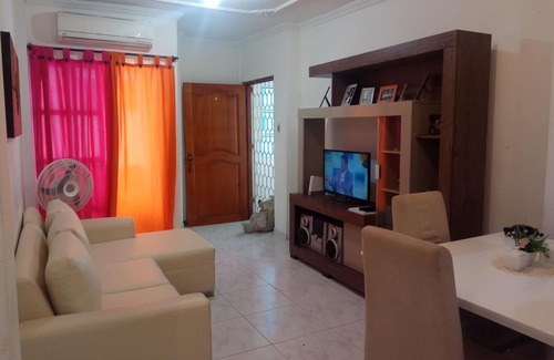 Cartagena District Apartment | Quiet and cozy room in family house