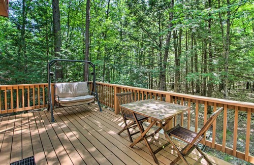 Birch Hill House | Quiet and Cozy White Mtns Getaway 4 Mi to Cranmore!
