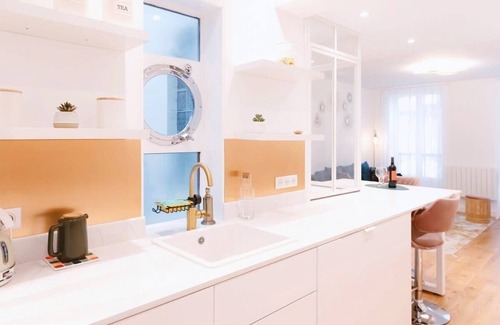 Quartier du Gros-Caillou Apartment | Quiet and Elegant - near Eiffel Tower and Rue Cler