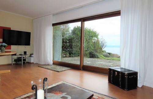 Meersburg Apartment | Quiet and ideally located vacation home with south-facing terrace and fantastic views.