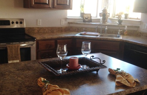 Foothills House | QUIET AND PEACEFUL MOUNTIAN VIEW HOME WITH ALL AMENITIES.