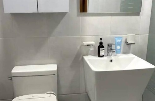 Yeoksam House | Quiet and spacious 1-bedroom apt in @Gangnam-gu