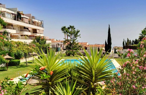 Benagalbon Apartment | Quiet apartment between golf and sea with pool