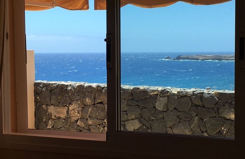 Los Gavilanes Apartment | quiet apartment with a dream terracce, swimming pool, near the beach