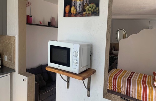 La Foux Apartment | Quiet apartment with beautiful terrace
