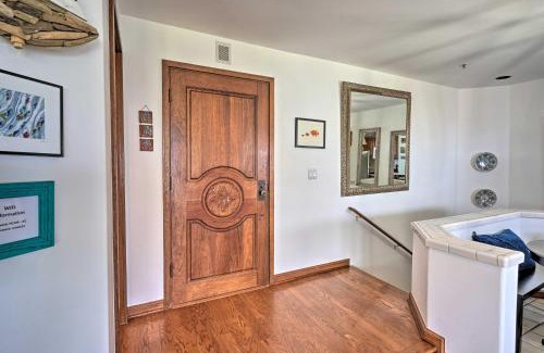 Avalon Apartment | Quiet Avalon Getaway Villa with Ocean View and Balcony