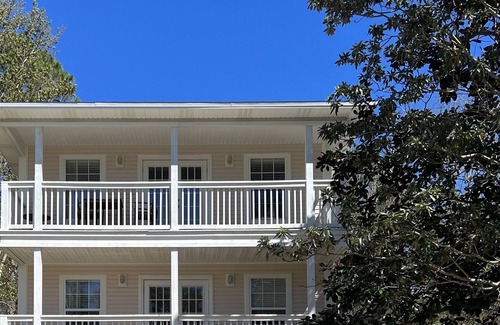 Freeport House | Quiet Bay View Home - 15 minutes to 30A!