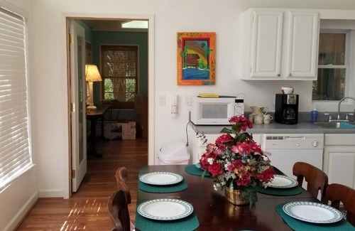 Saint Helena Island House | Quiet beach cottage with unique local attractions nearby